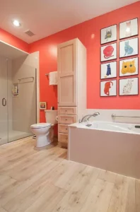 Bathroom flooring | Derailed Commodity Flooring & Furniture